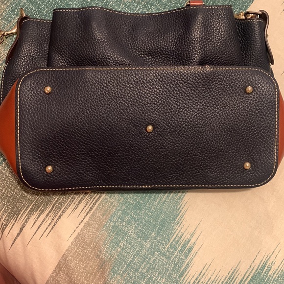 Dooney and Burke shoulder bag - Picture 6 of 6